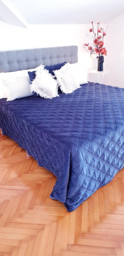 Apartment Antonio 비오그라드나모루 외부 사진