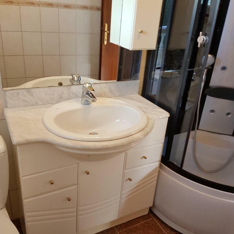 Apartment Antonio 비오그라드나모루 외부 사진